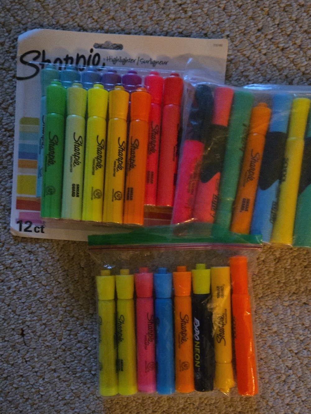 Sharpie & Assorted Neon Highlighter Multiple ColorSet - Picture 2 of 2